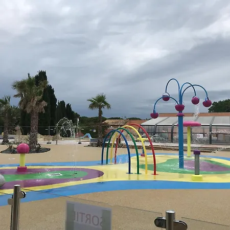 Farniente אתר קמפינג